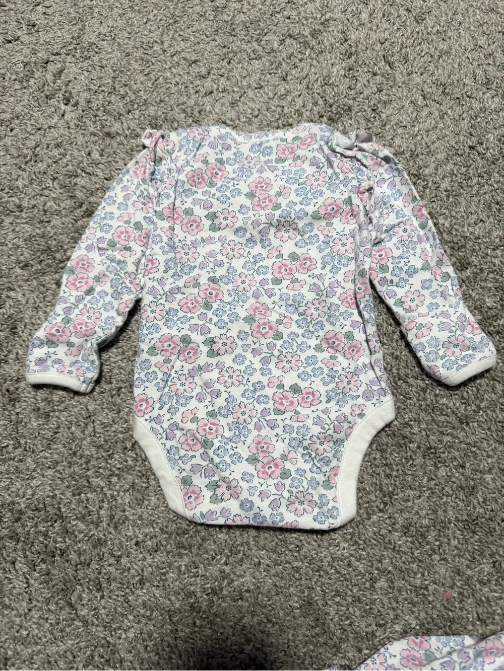 GAP soft floral